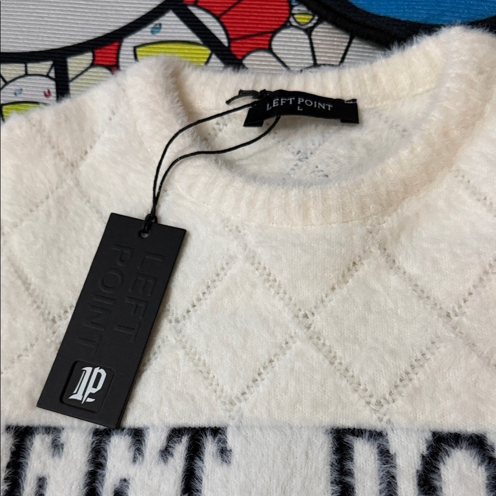 Left Point White Crewneck Sweater Runs Small ( Fits Medium ) - Picture 3 of 11